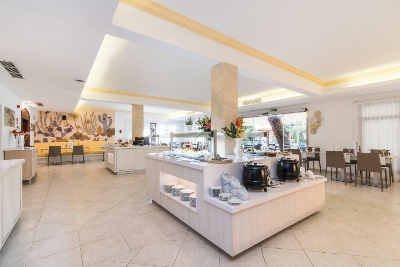 Hotel Baviera Кала Ратхада Екстериор снимка